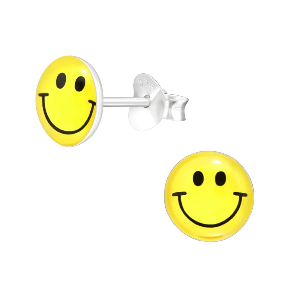 Gele oorknoppen in de vorm van een smiley