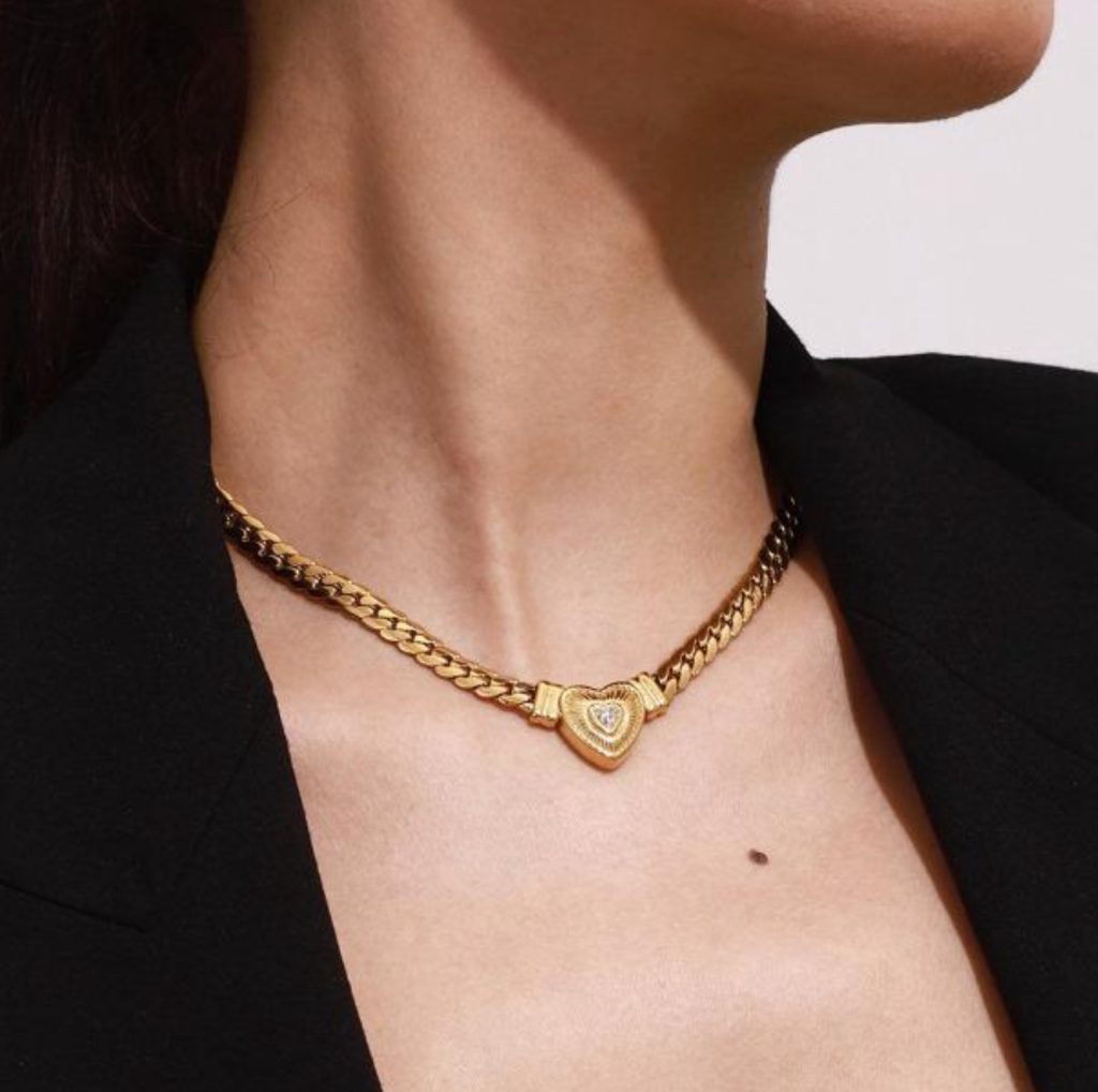Dames Ketting 316L Roestvrij Staal Goudkleurig – Hart Hanger met Zirkonia – Luxe Sieraad - Afbeelding 2